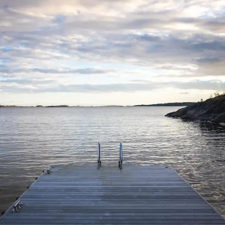 North - Porkkalanniemi Vakantiehuis *